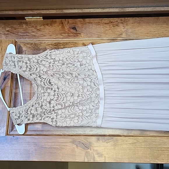 Dress - Picture 1 of 5